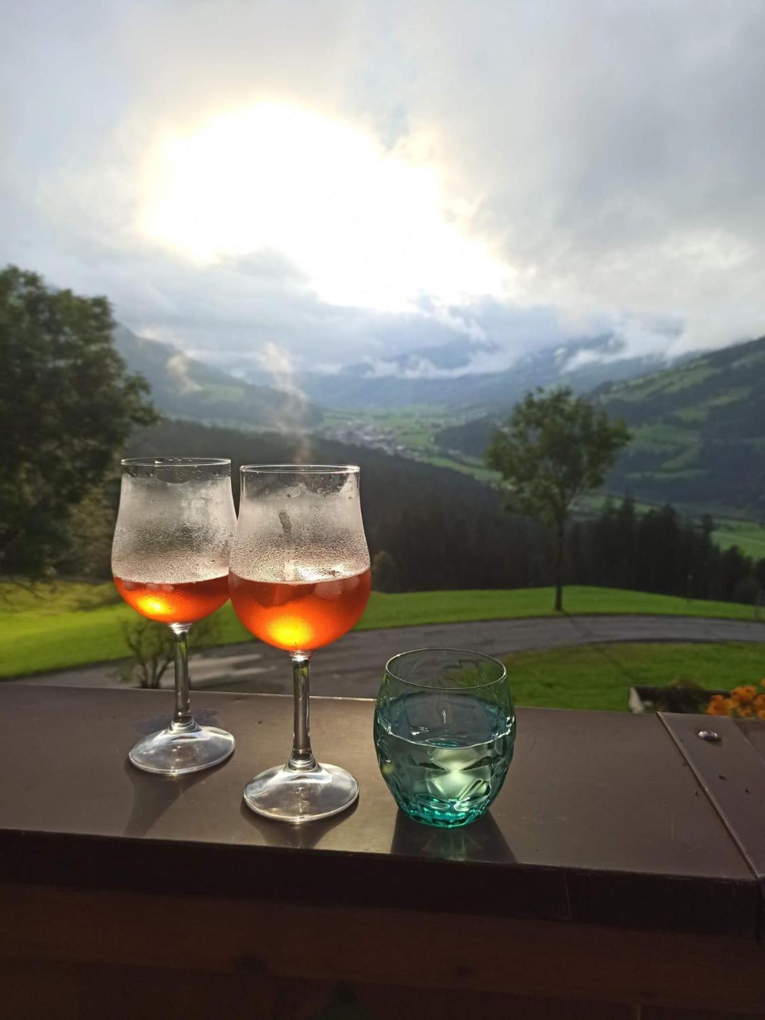 Hahnenkammblick Villa Kitzbühel Exteriör bild